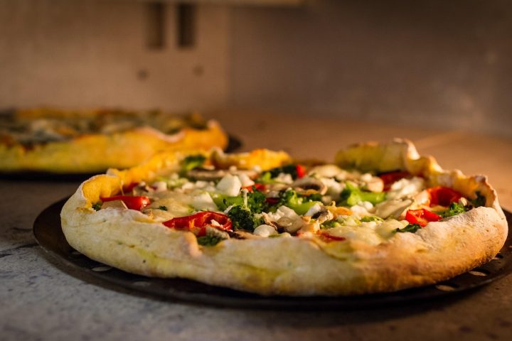 pizza, oven, restaurant, meal, yummy, italian, food, having lunch, dinner, food photography, tasty, pizzeria, nourishment
